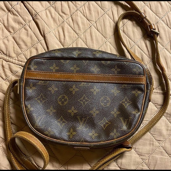 ✨SOLD✨AUTHENTIC LOUIS VUITTON JEUNNE FILLE GM BAG✨ - Picture 2 of 5